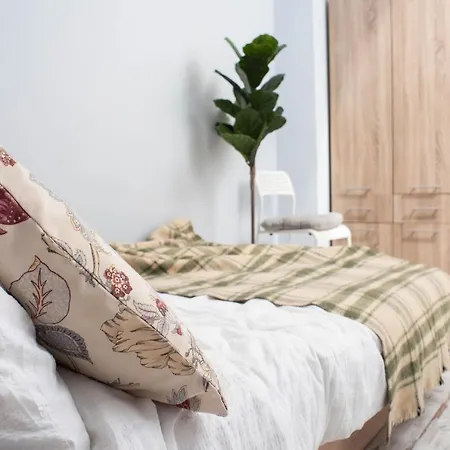 Apartamento Lovely Near The Sea - 5 Min In The Center Of The Old Town