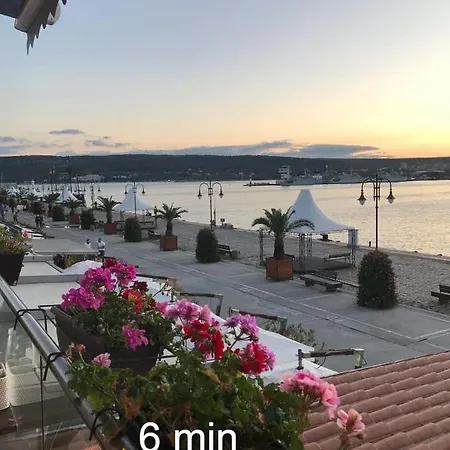 Apartamento Lovely Near The Sea - 5 Min In The Center Of The Old Town Varna